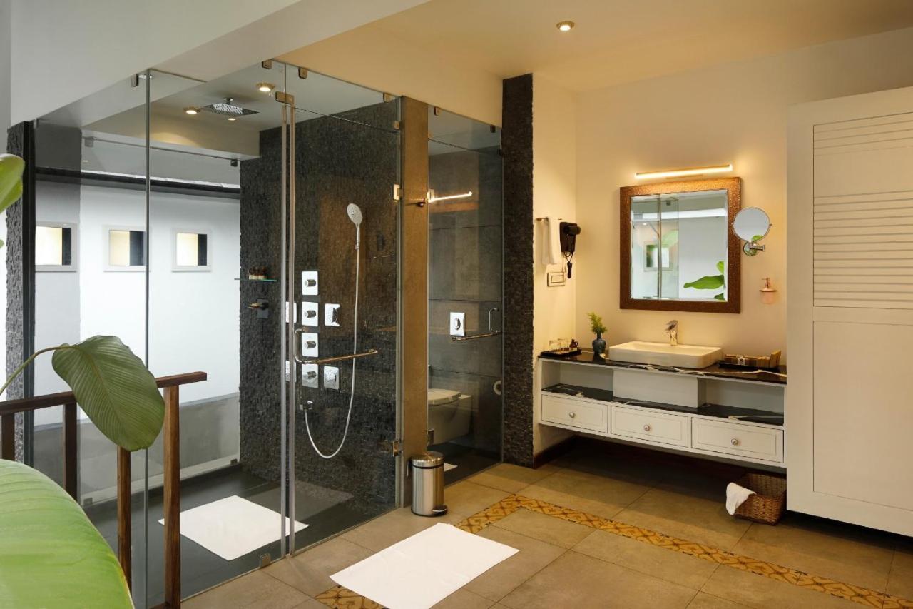 ไวลด์ แพลเน็ต Hotel Devala ภายนอก รูปภาพ